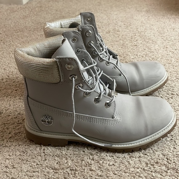 Light Grey Timberland Boots - Picture 2 of 4